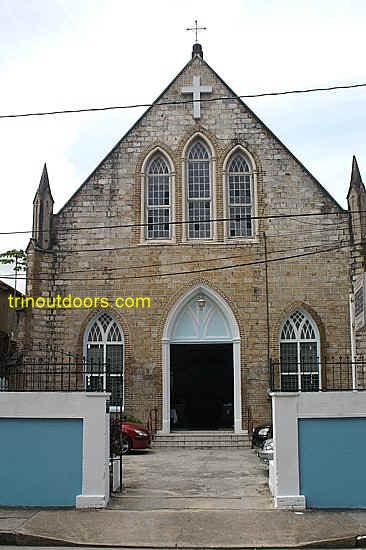 st john's church compressed.jpg (88212 bytes)